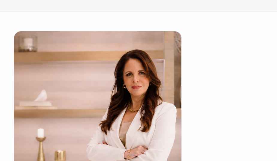 Dr. Simone Gold moderating the GoldCare Medical Townhall